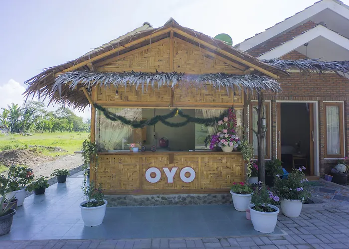 Oyo 1696 Sapo Rumbia